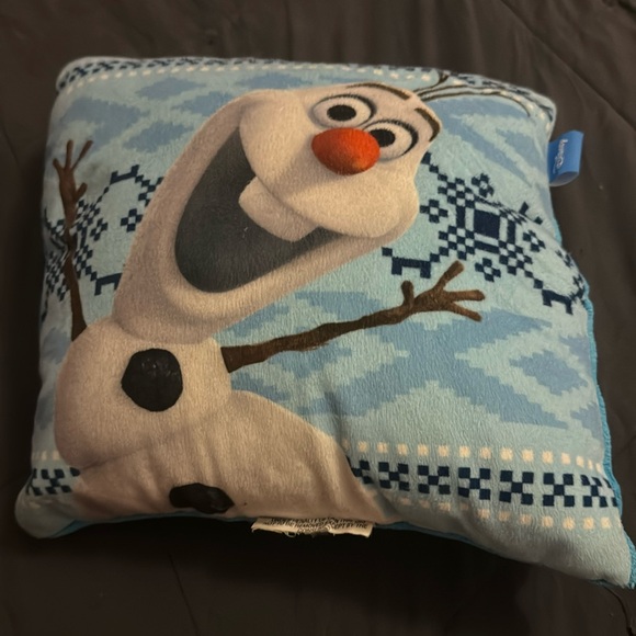 Olaf Pillow.  11.5”x11.5” - Picture 1 of 2